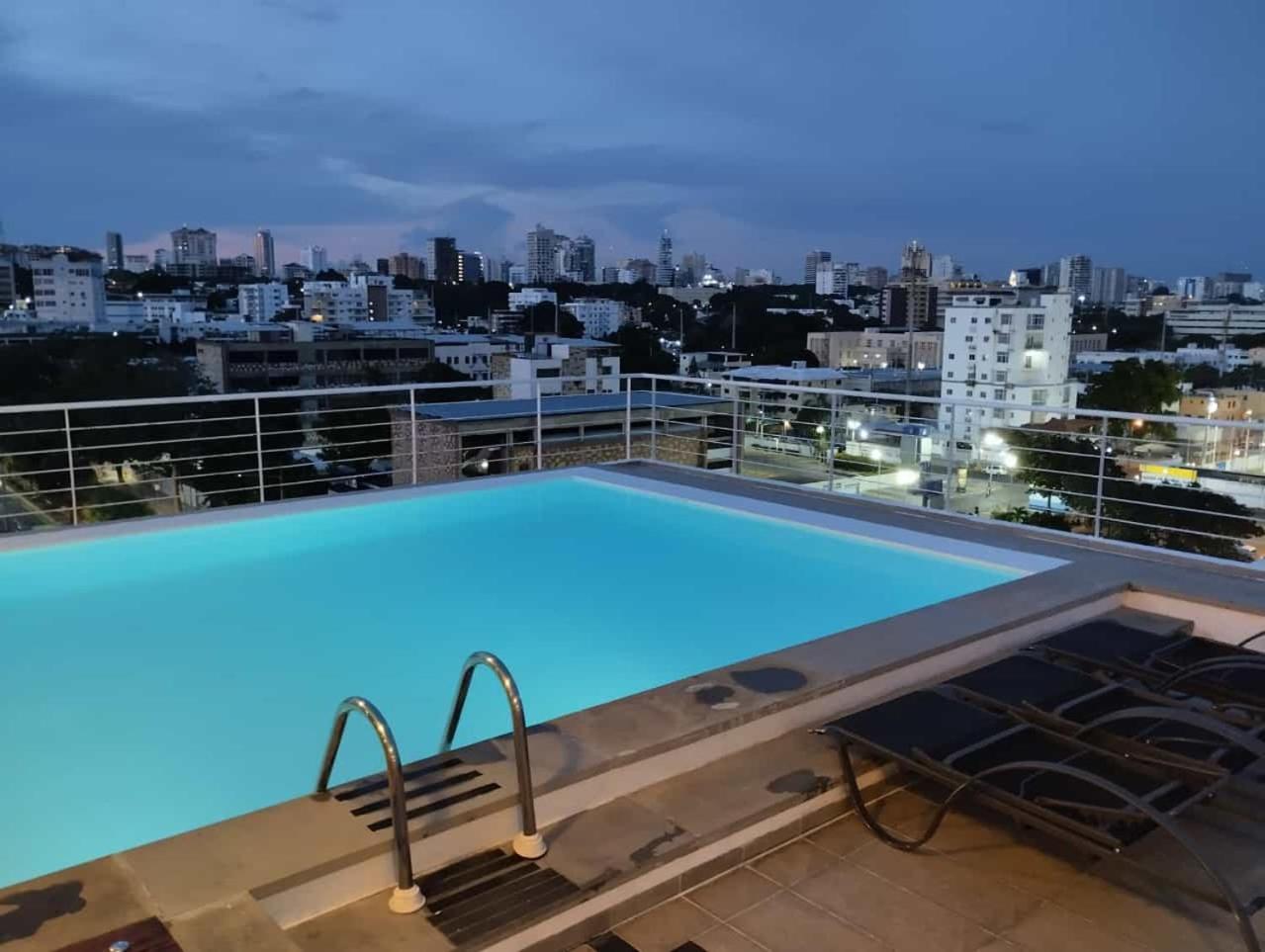 Lincoln Suite Pool - Gym - Sauna 聖多明哥 外观 照片